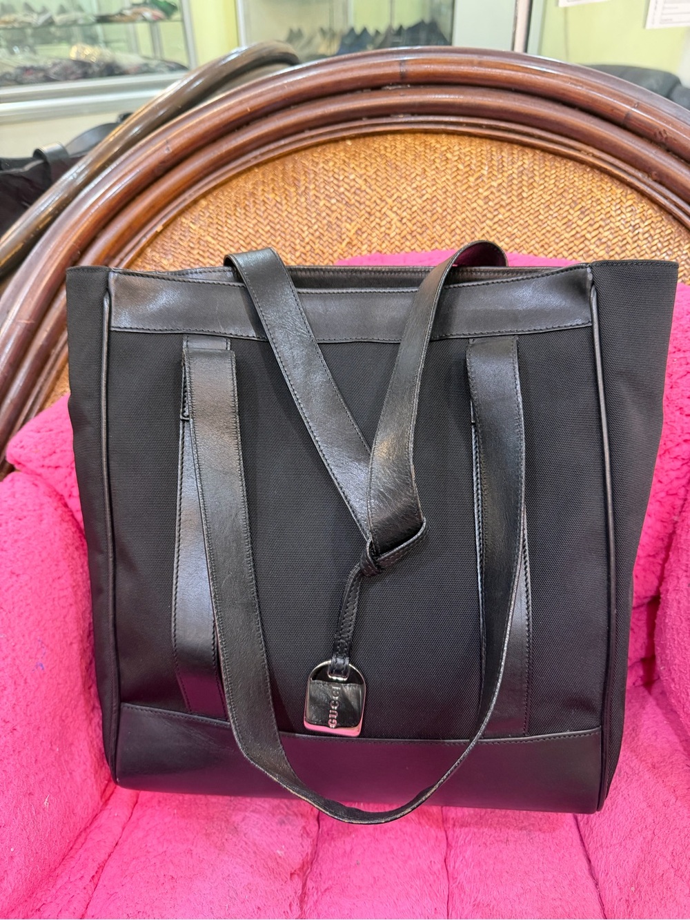 Gucci Black Leather-Trim Shoulder Tote